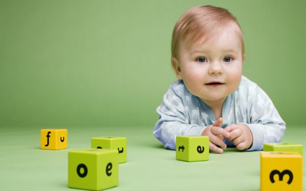 镜湖代生孩子让生命的奇迹更亲近我们,试管婴儿助力代生孩子